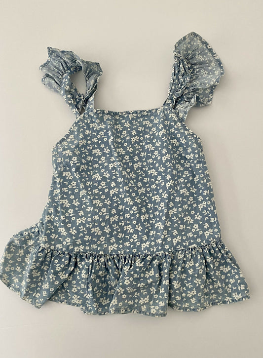 Size 10-11 M&S top