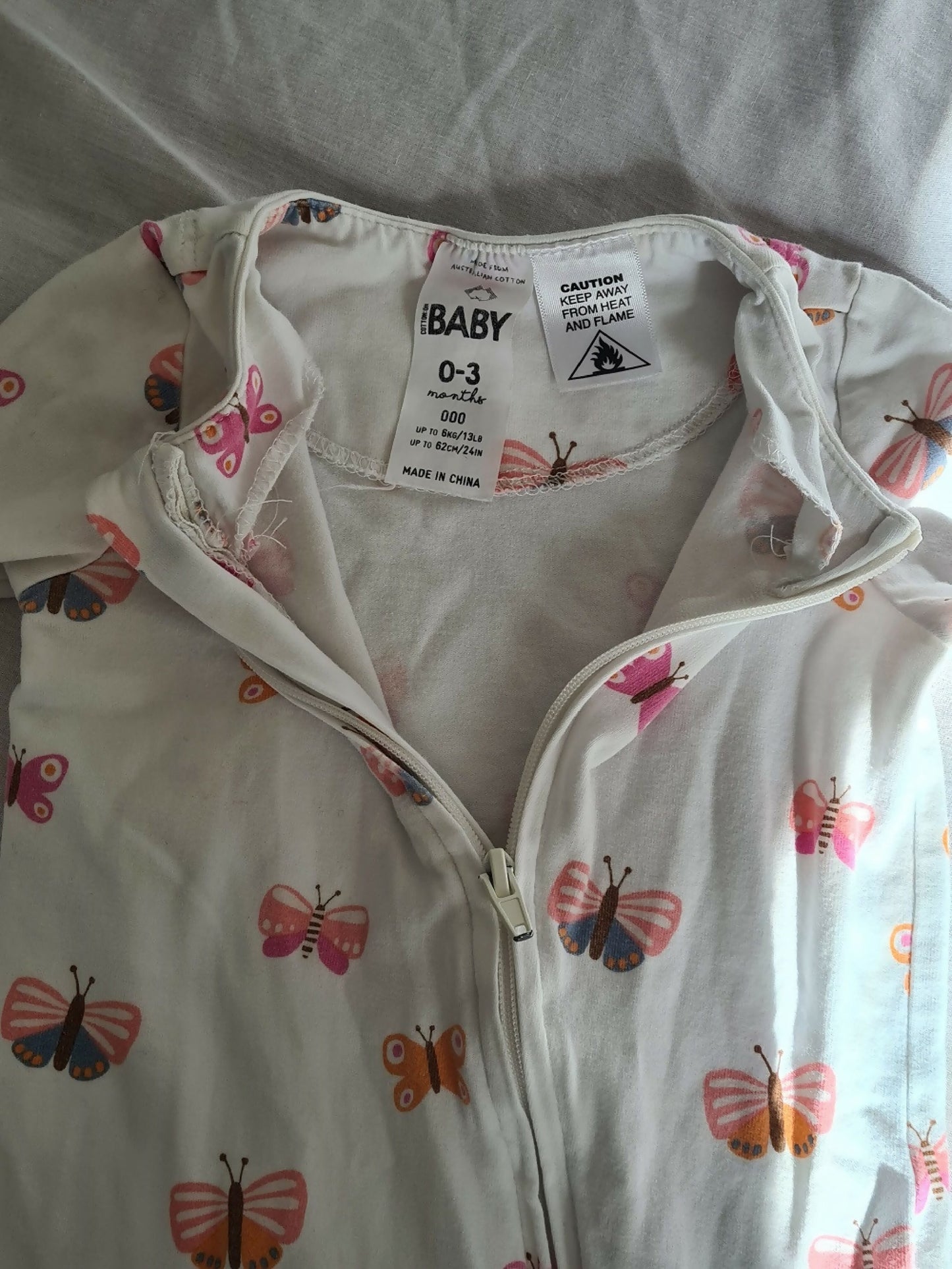 Onesie + brand new bib set| Cotton on, handmade| 0-3 months