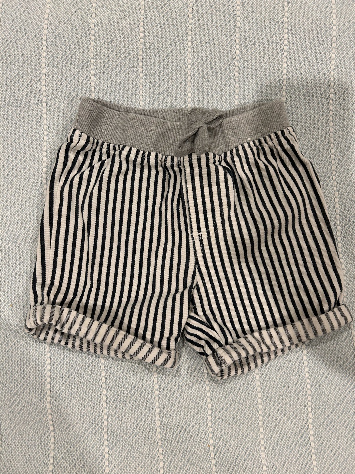 TEENY WEENY SHORTS 6-12M